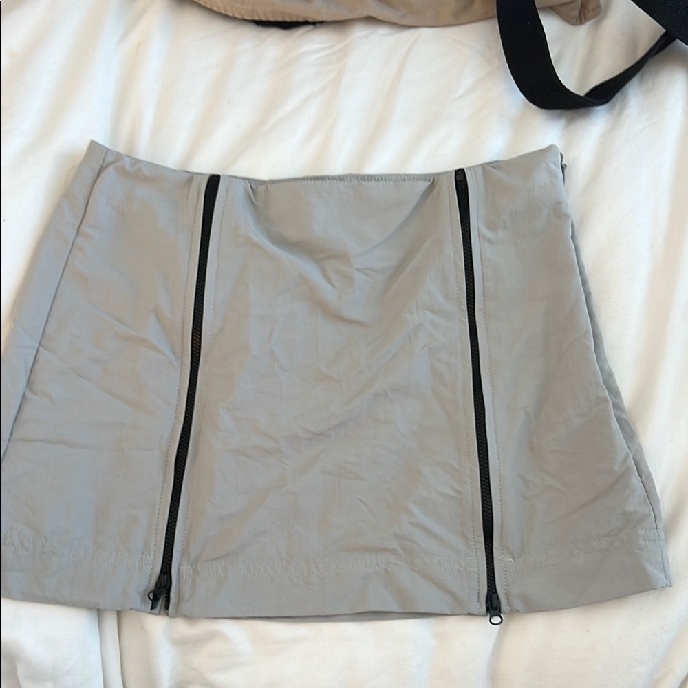 Zara gray mini skirt